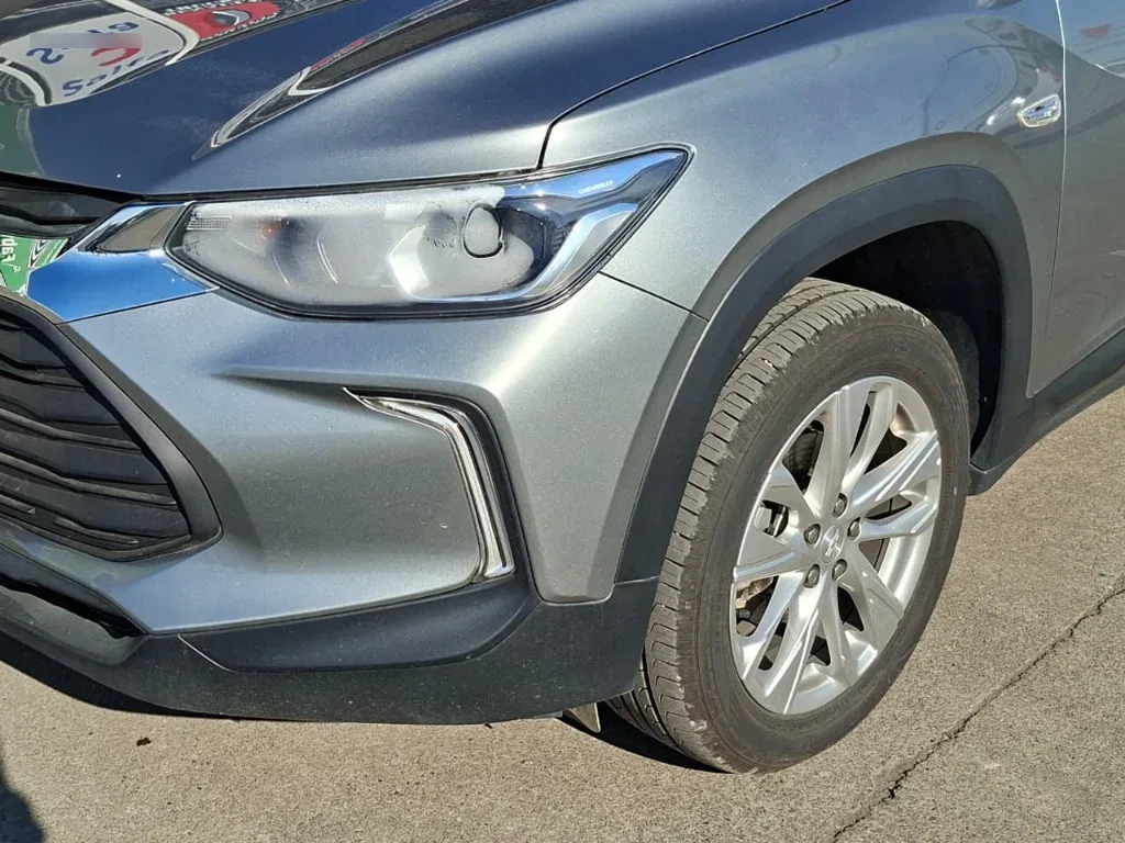Chevrolet Tracker 1.2t Ltz R 4x2 At año 2025