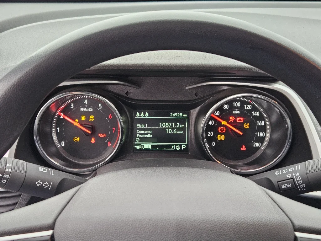 Chevrolet Tracker 1.2t Ltz R 4x2 At 5p año 2025