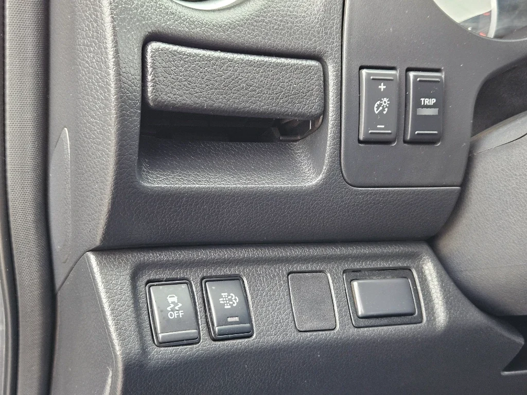 Nissan Navara Navara Dc 4x4 2.3tdi Xe año 2023