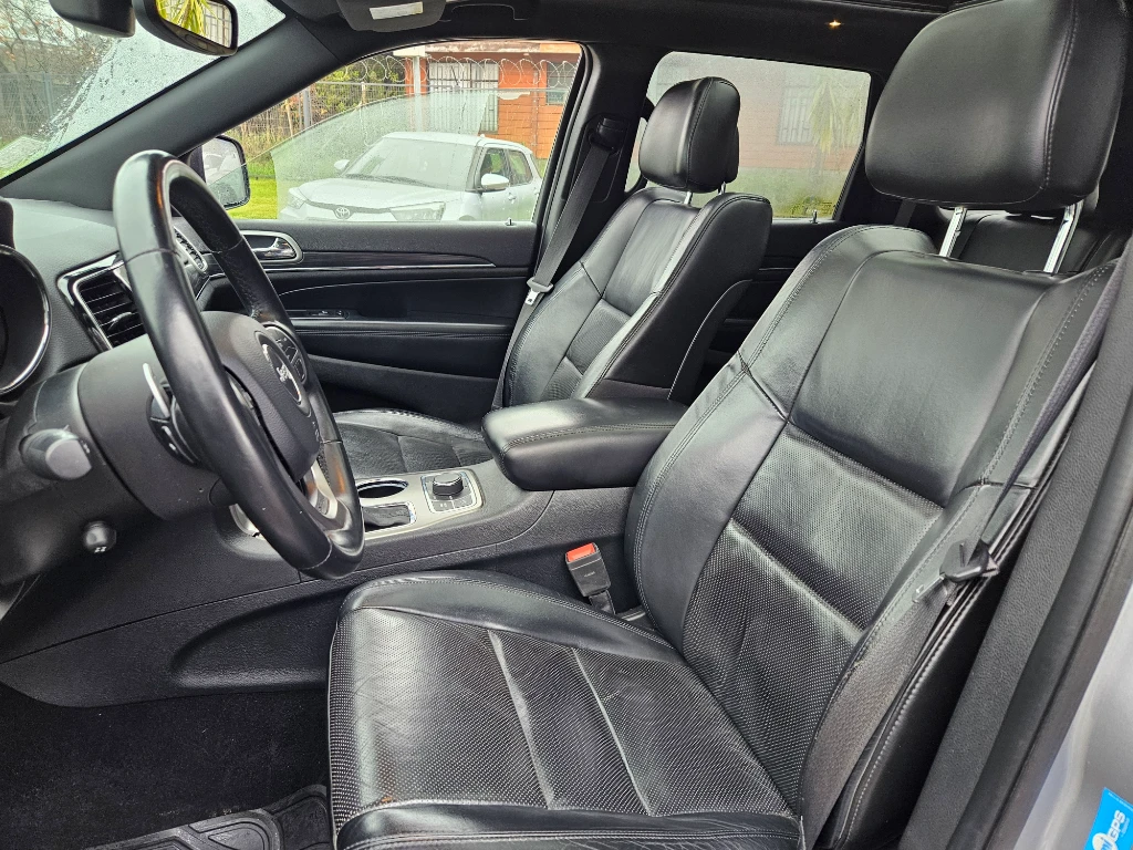 Jeep Grand Cherokee Grand Cherokee Limited 4x4 3.6l año 2020