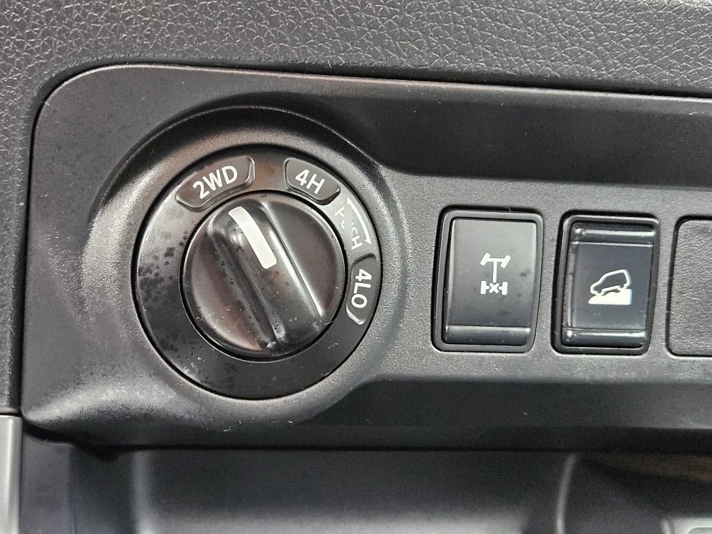 Nissan Navara Navara Dc 4x4 2.3tdi Xe año 2023