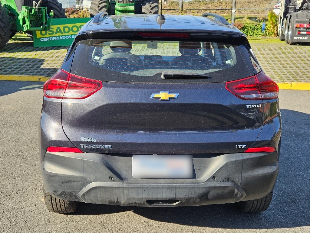 Chevrolet Tracker 1.2t Ltz R 4x2 At 5p año 2025