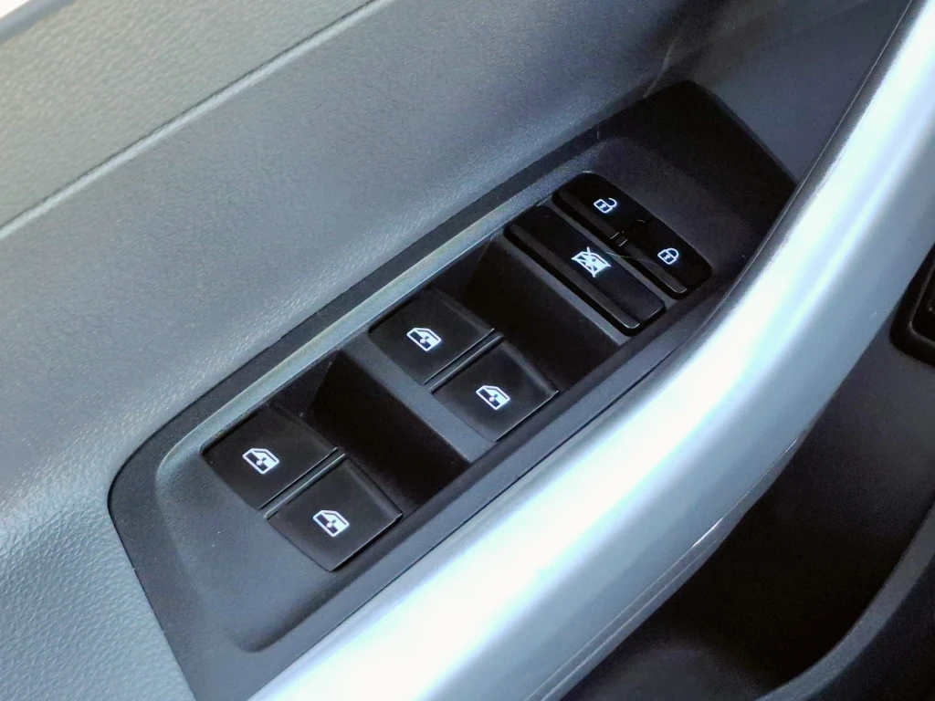 Maxus T60 T60 Dx 4x2 Dc 2.8d año 2023