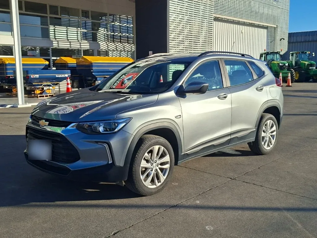 Chevrolet Tracker 1.2t Ltz R 4x2 At 5p año 2025