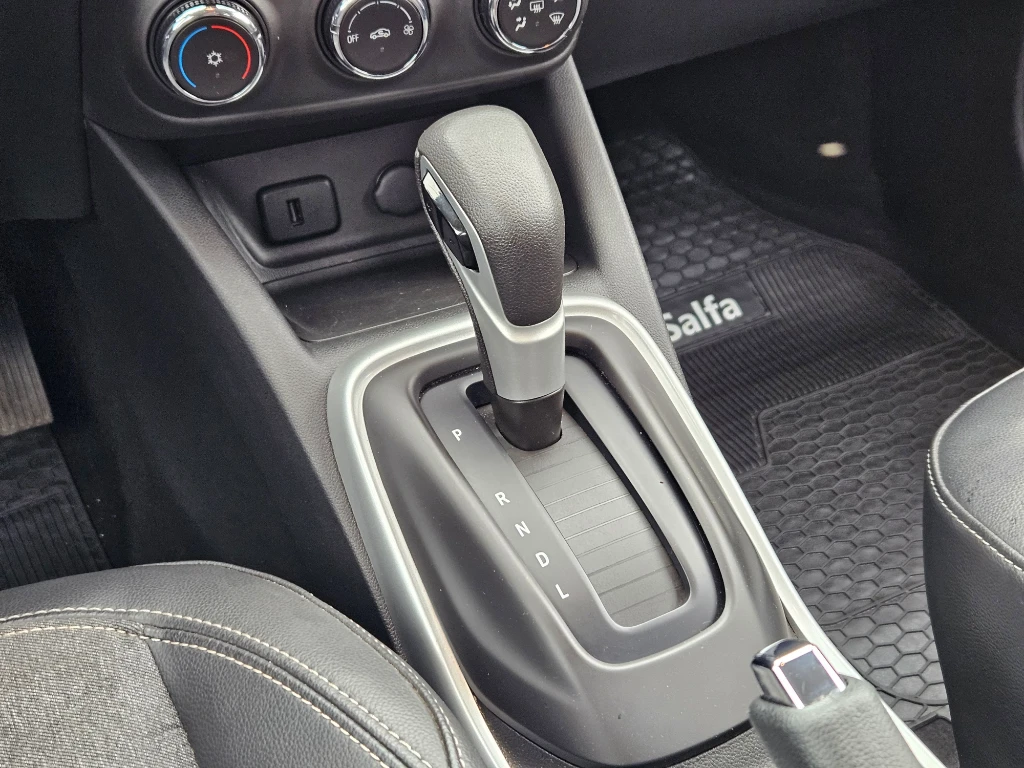 Chevrolet Tracker 1.2t At Turbo año 2025
