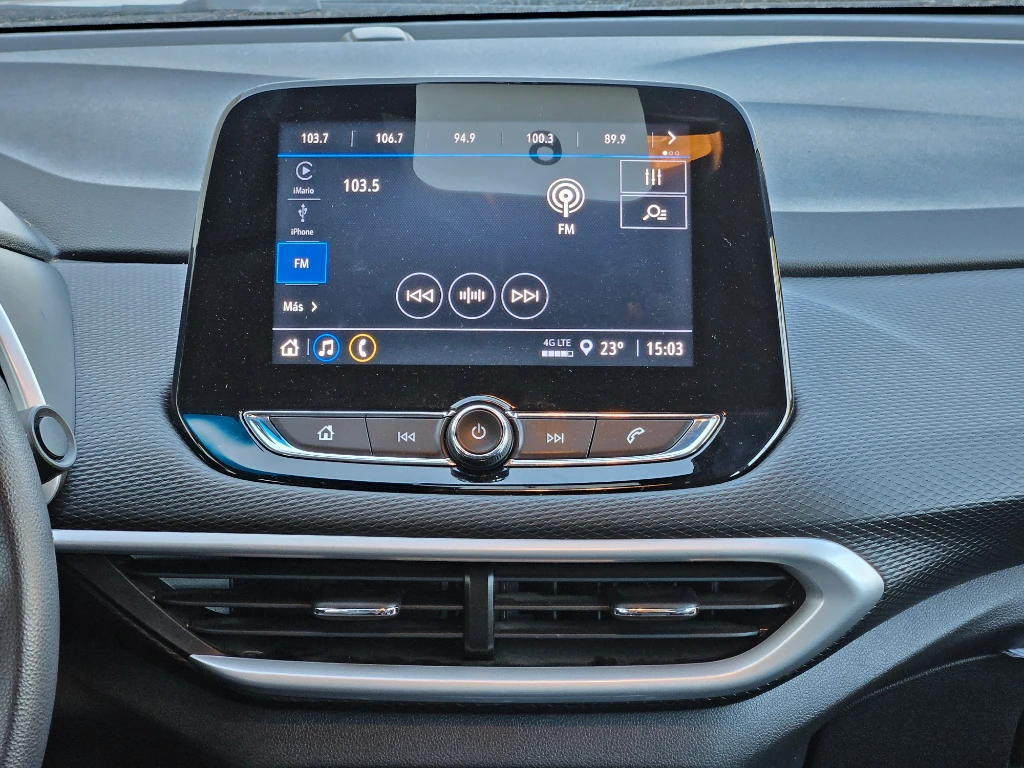 Chevrolet Tracker 1.2t Ltz R 4x2 At 5p año 2025