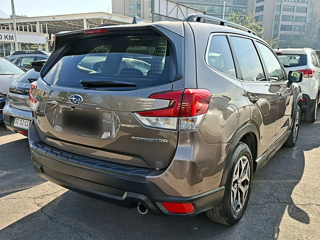 Subaru Forester 2.0i X Awd At 5p año 2023