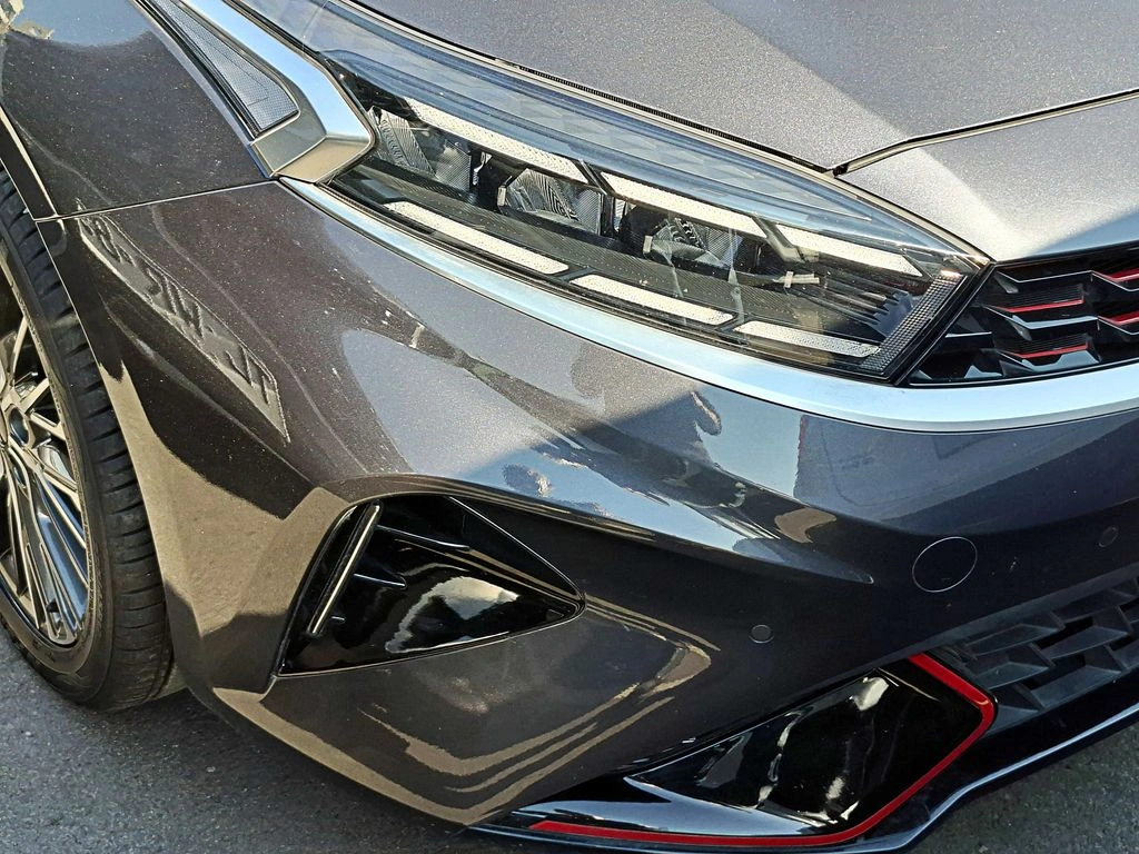 Kia Cerato 5 Gt año 2022