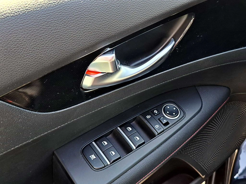 Kia Cerato 5 Gt año 2022