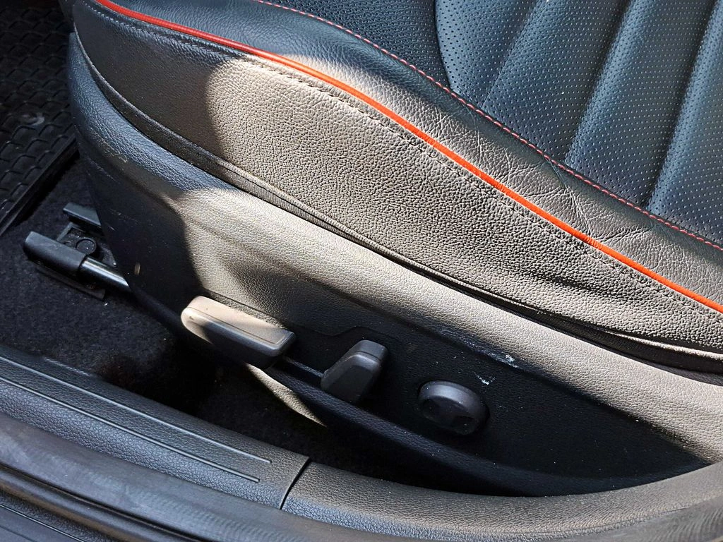 Kia Cerato 5 Gt año 2022