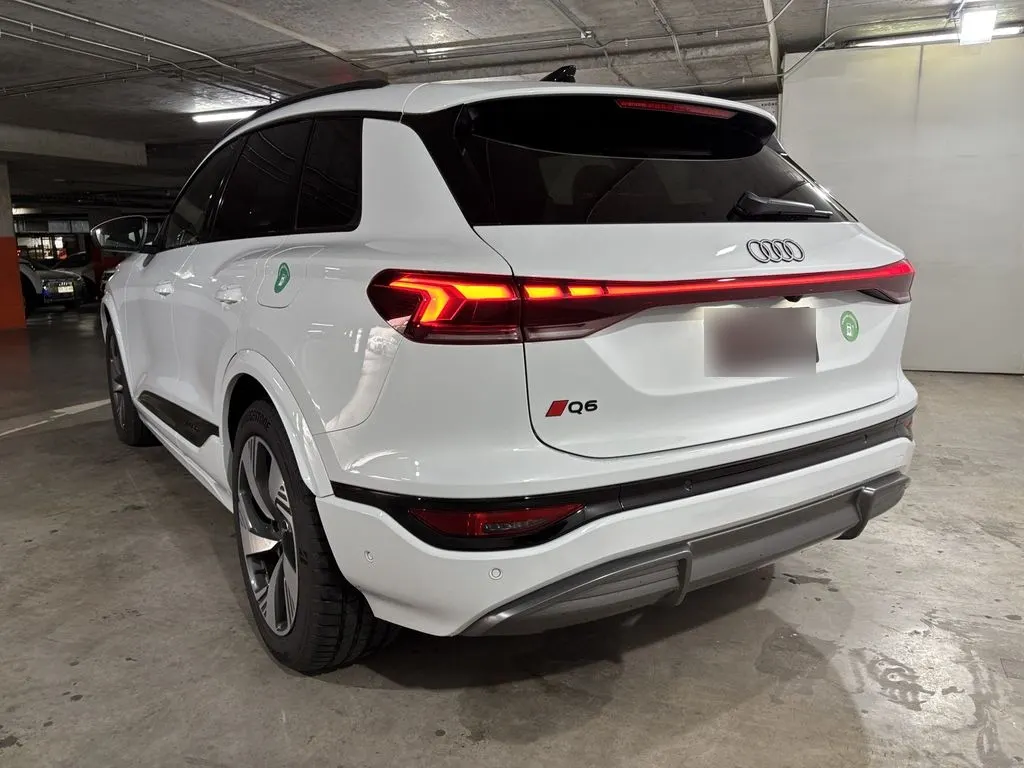 Audi Q6 E-Tron Electrico año 2026