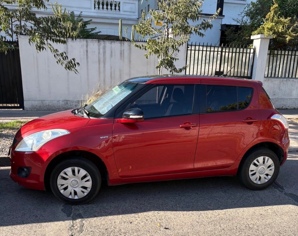 SUZUKI SWIFT 1.2 Ga Mt año 2015
