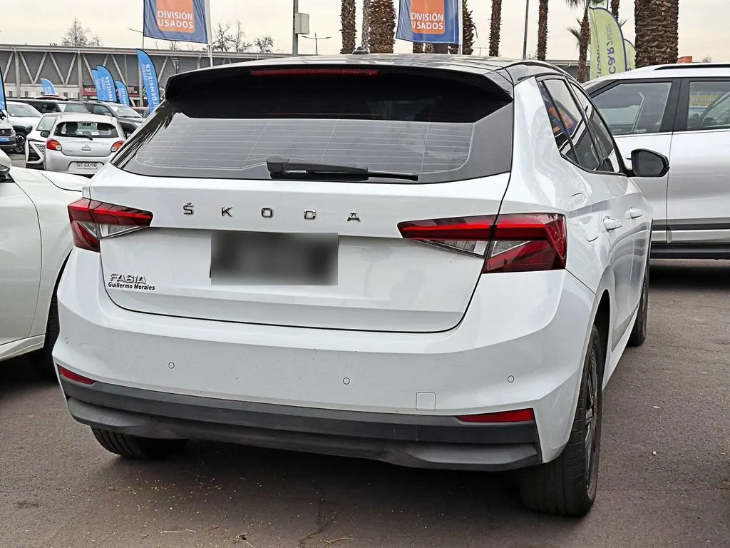 Skoda Fabia Tsi 1.0 año 2023