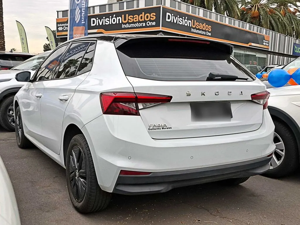 Skoda Fabia Tsi 1.0 año 2023
