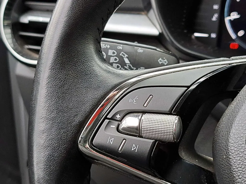 Skoda Fabia Tsi 1.0 año 2023