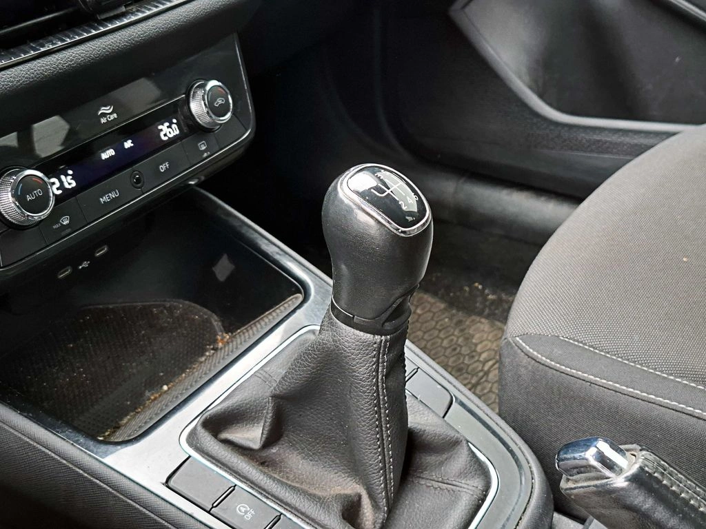 Skoda Fabia Tsi 1.0 año 2023