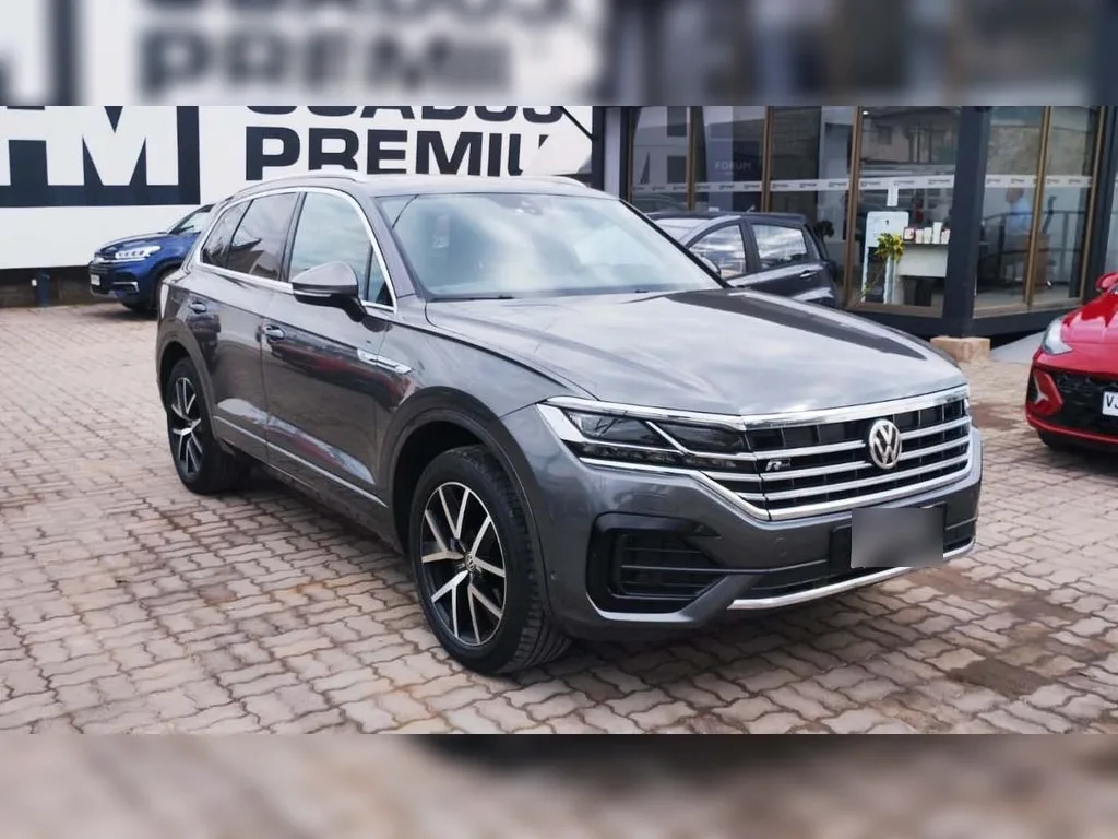 Volkswagen Touareg 3.0 V6 Tdi Diesel R-Line 4wd At 5p año 2019