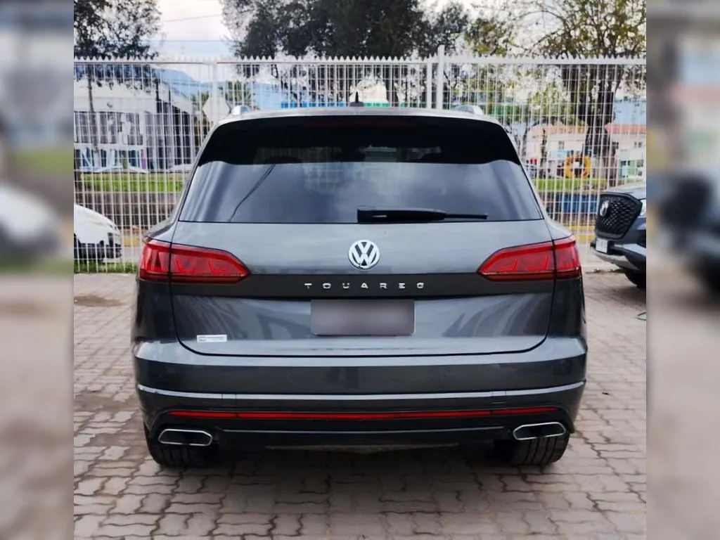 Volkswagen Touareg 3.0 V6 Tdi Diesel R-Line 4wd At 5p año 2019