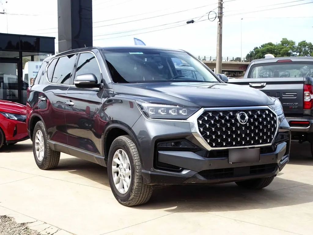 Ssangyong Rexton Lx año 2023