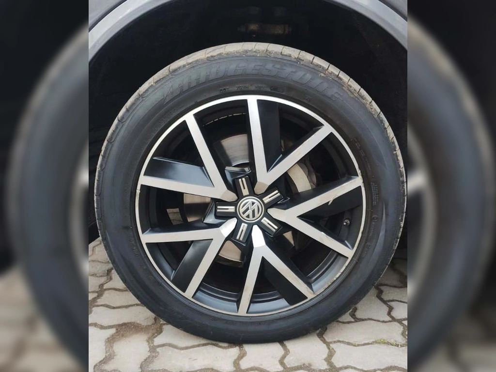 Volkswagen Touareg 3.0 V6 Tdi Diesel R-Line 4wd At 5p año 2019