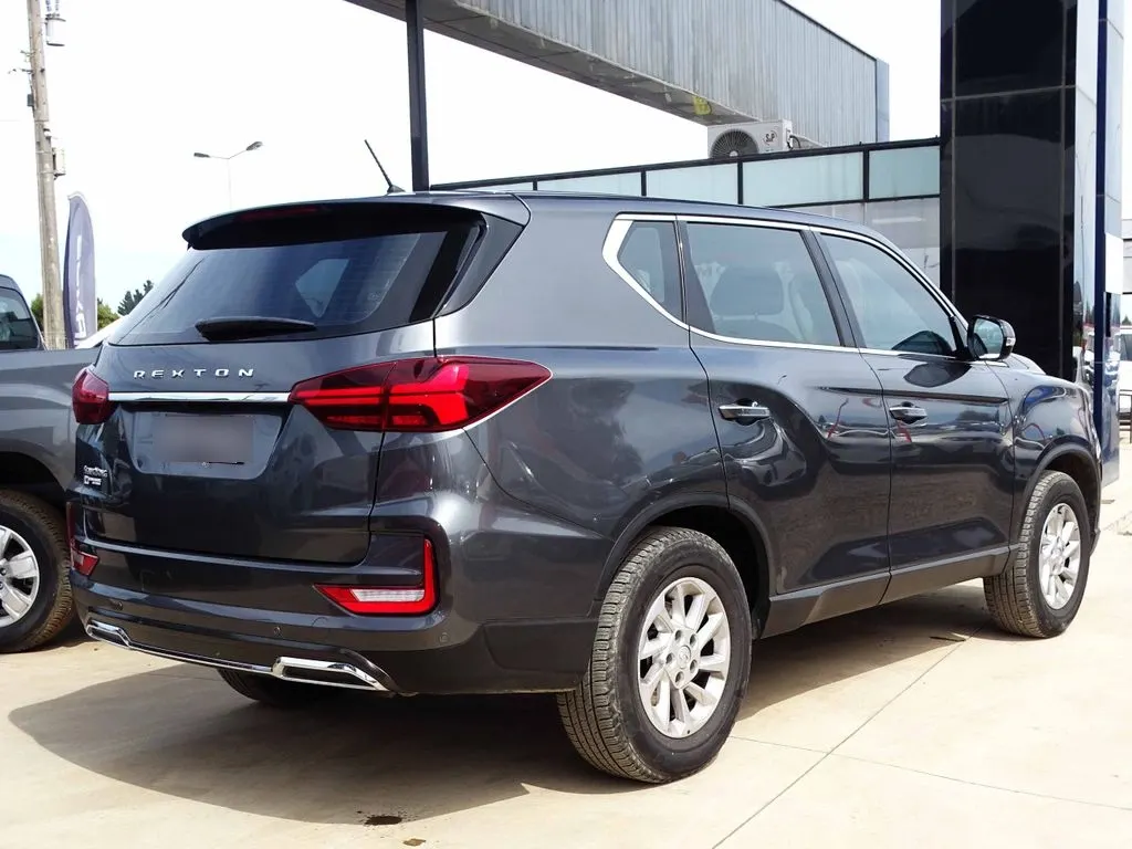 Ssangyong Rexton Lx año 2023