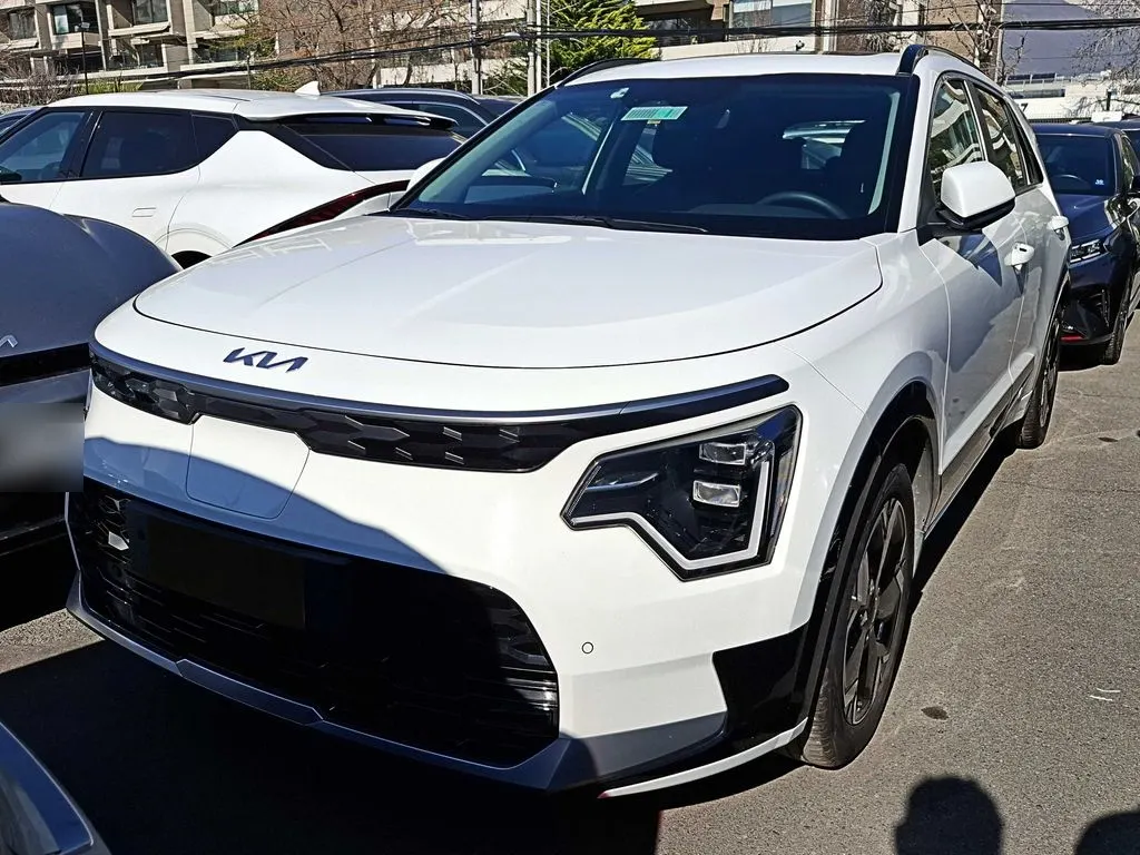 Kia Niro Ev Electrico Lx 4x2 At 5p año 2023