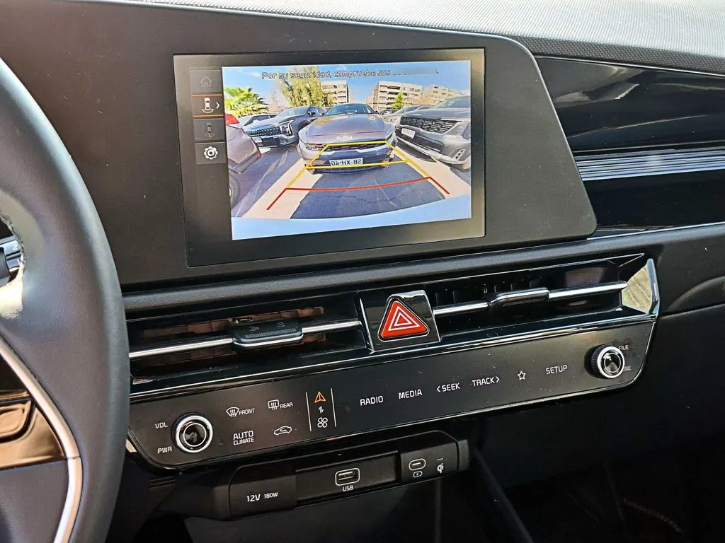 Kia Niro Ev Electrico Lx 4x2 At 5p año 2023