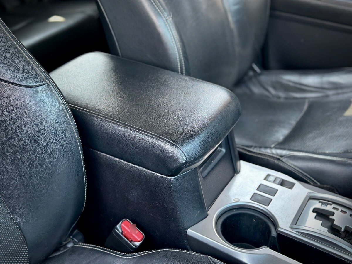 Toyota 4 Runner Limited año 2014