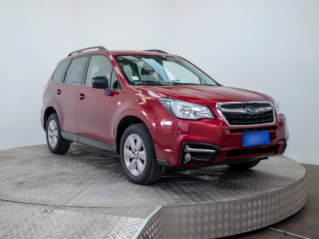 Subaru Forester 2.0 Cvt X At 4x4 año 2018