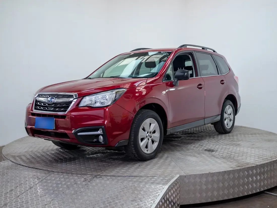 Subaru Forester 2.0 Cvt X At 4x4 año 2018