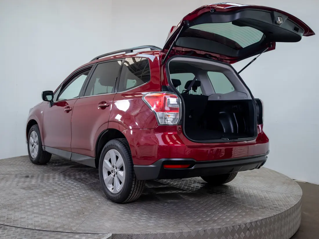 Subaru Forester 2.0 Cvt X At 4x4 año 2018