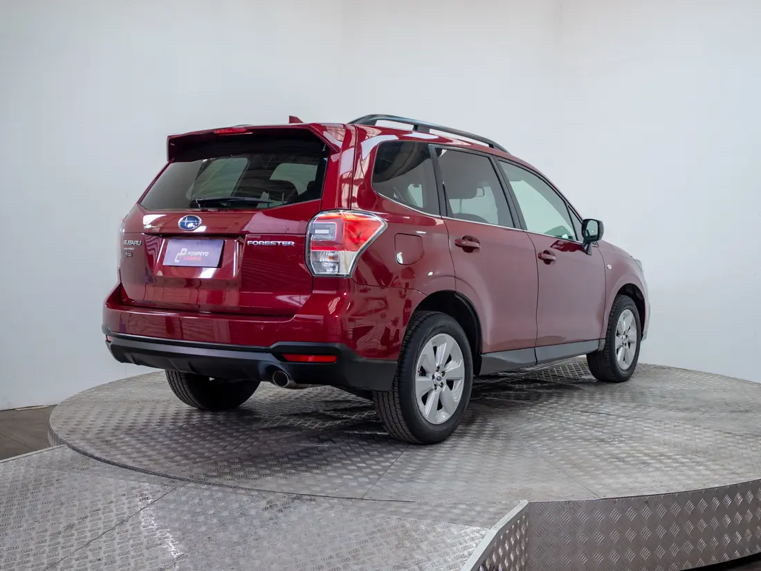 Subaru Forester 2.0 Cvt X At 4x4 año 2018