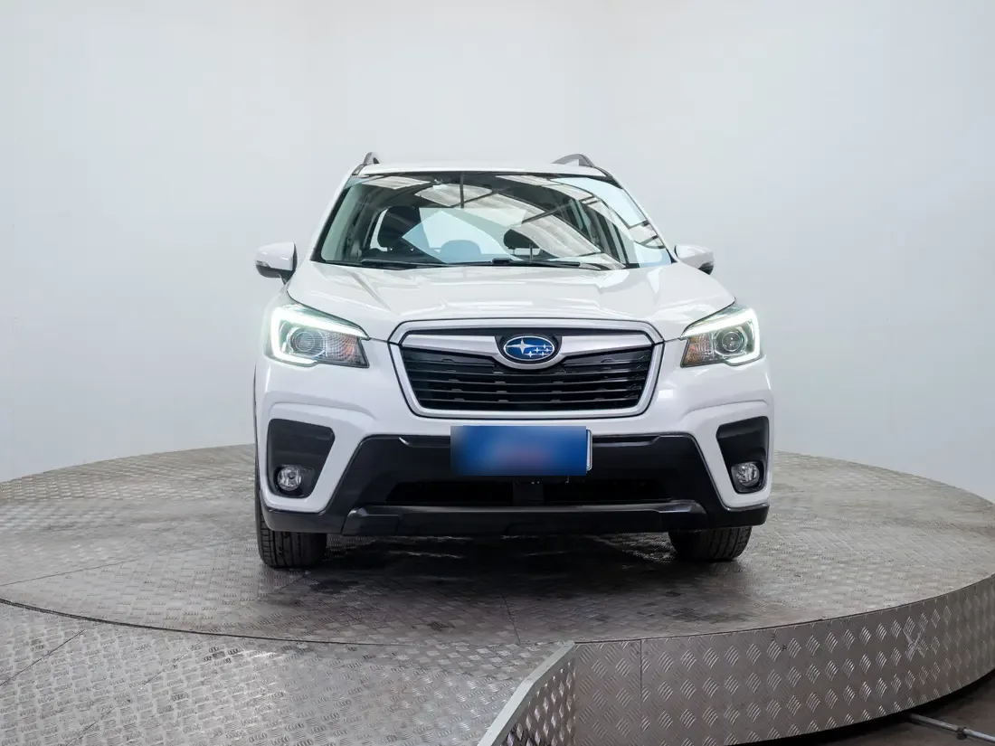 Subaru Forester 2.0 Awd X At 4x4 año 2020