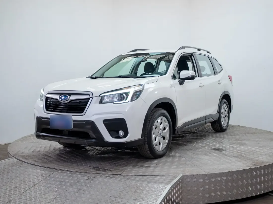 Subaru Forester 2.0 Awd X At 4x4 año 2020