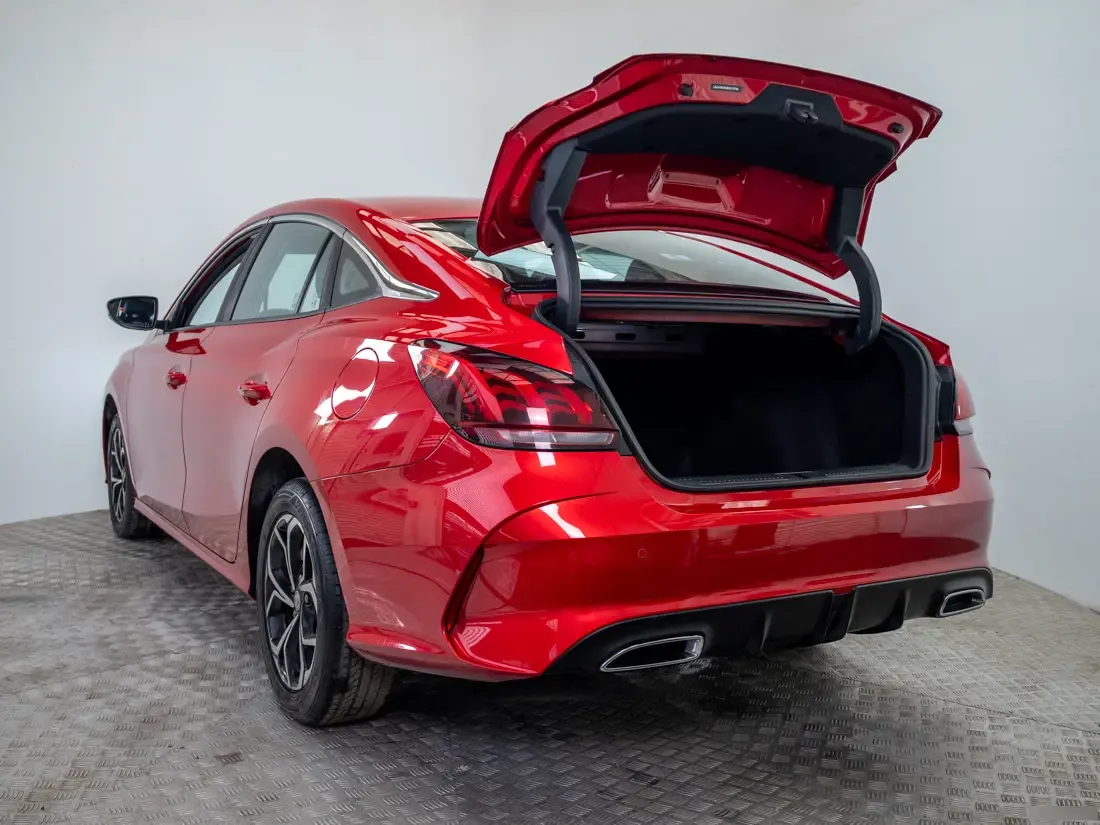 MG Gt 1.5 Com Mt año 2024