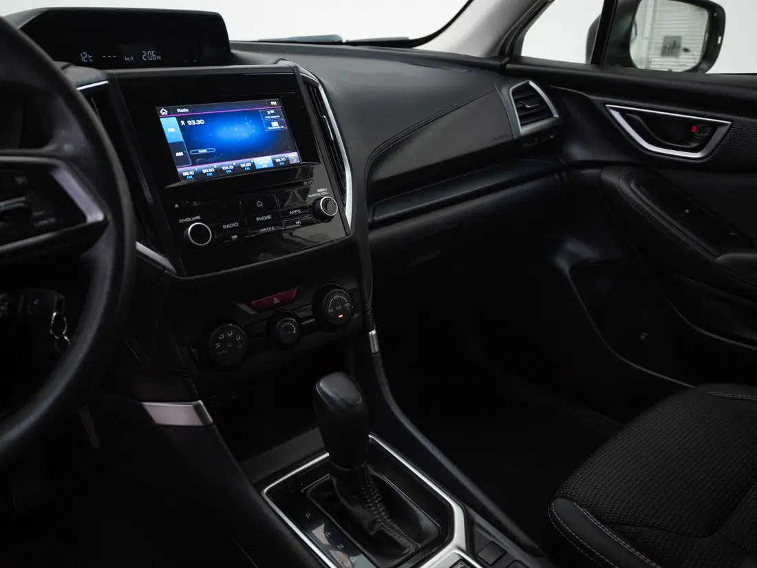 Subaru Forester 2.0 Awd X At 4x4 año 2020