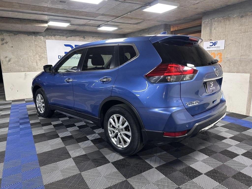 Nissan X-Trail 2.5 Drive 4x2 At 5p año 2021