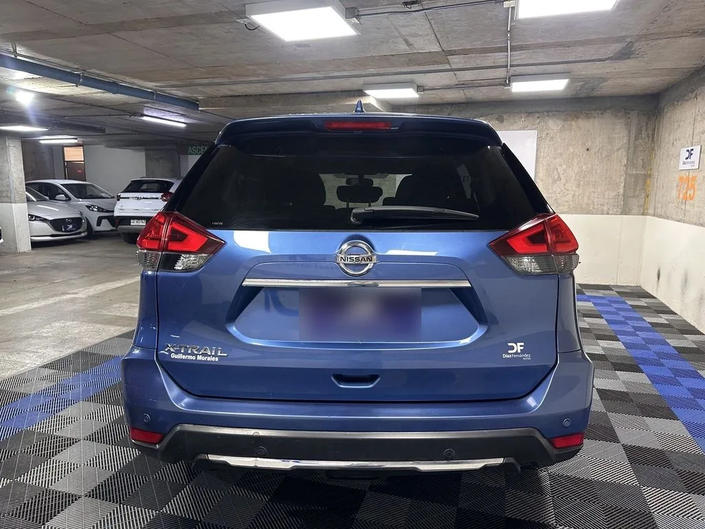 Nissan X-Trail 2.5 Drive 4x2 At 5p año 2021