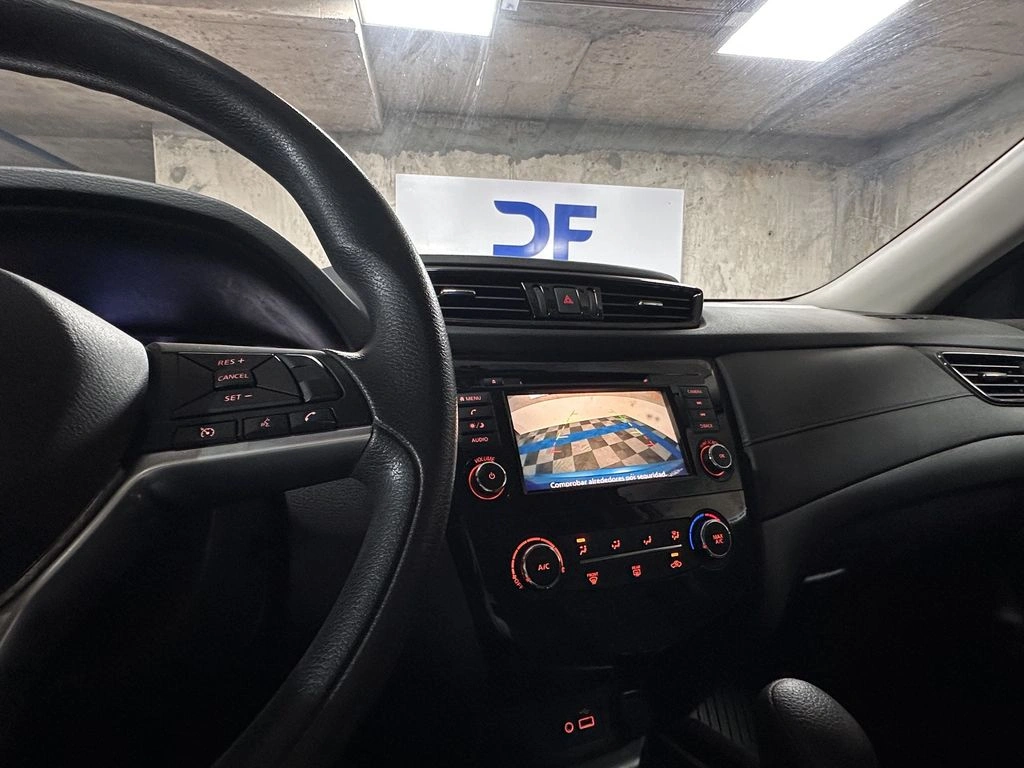 Nissan X-Trail 2.5 Drive 4x2 At 5p año 2021