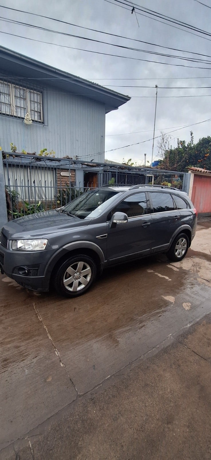 CHEVROLET CAPTIVA 2.4 Ls 6ab Mt 4x2 año 2012