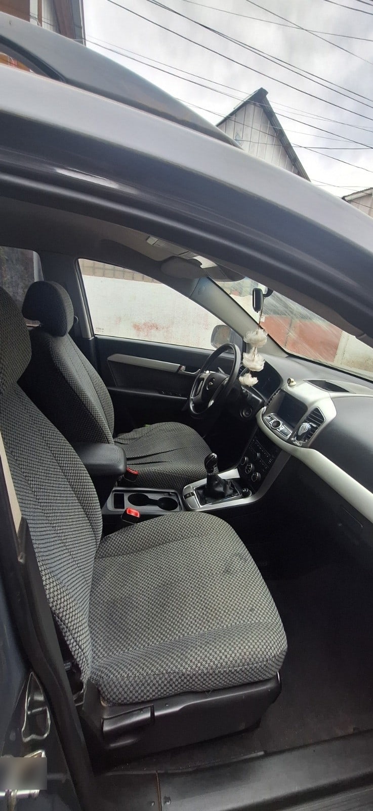 CHEVROLET CAPTIVA 2.4 Ls 6ab Mt 4x2 año 2012