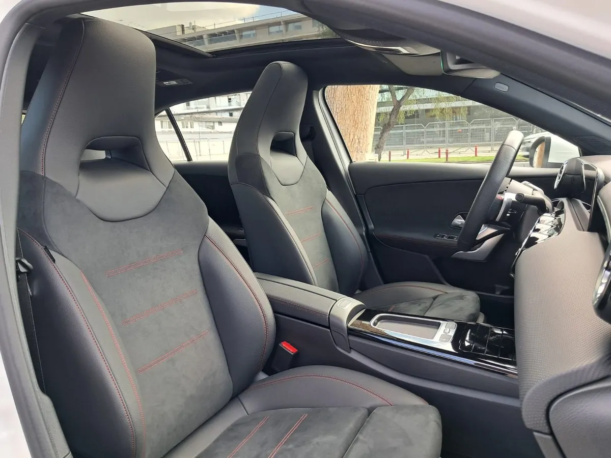 Mercedes-Benz A200 Otra año 2026