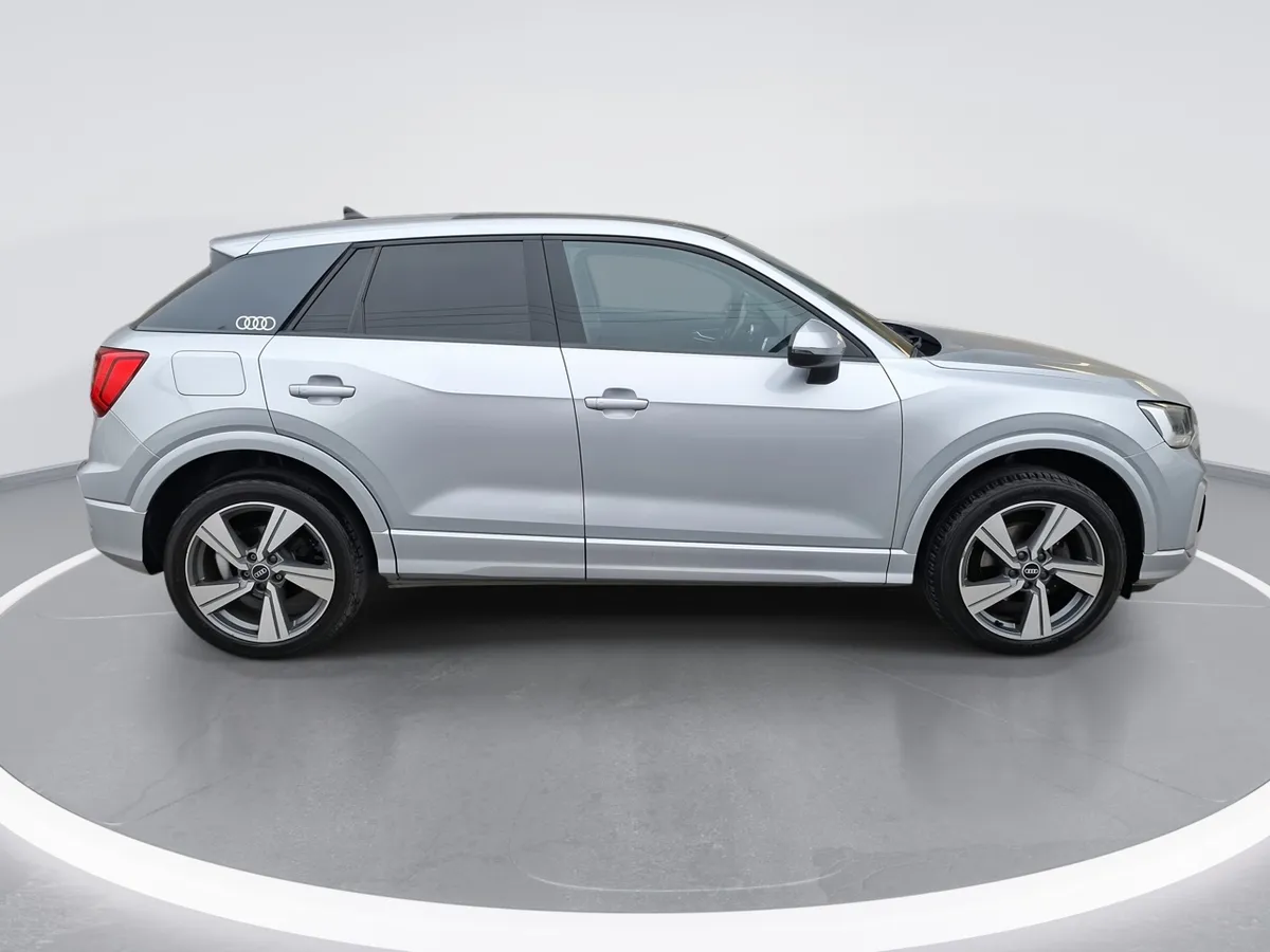 Audi Q2 1.4 35 Tfsi 4x2 At 5p año 2021