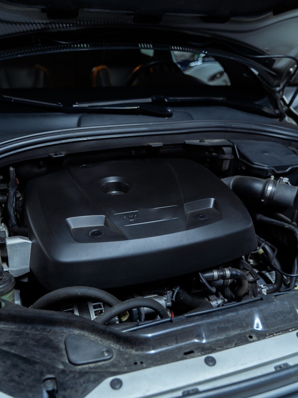Volvo Xc60 2.0 D4 Kinetic At 4x4 Diesel año 2018