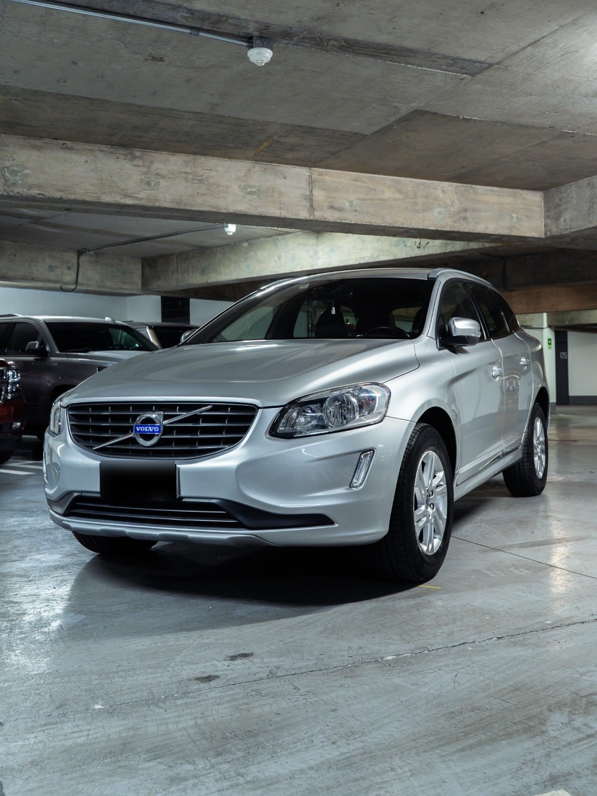 Volvo Xc60 2.0 D4 Kinetic At 4x4 Diesel año 2018