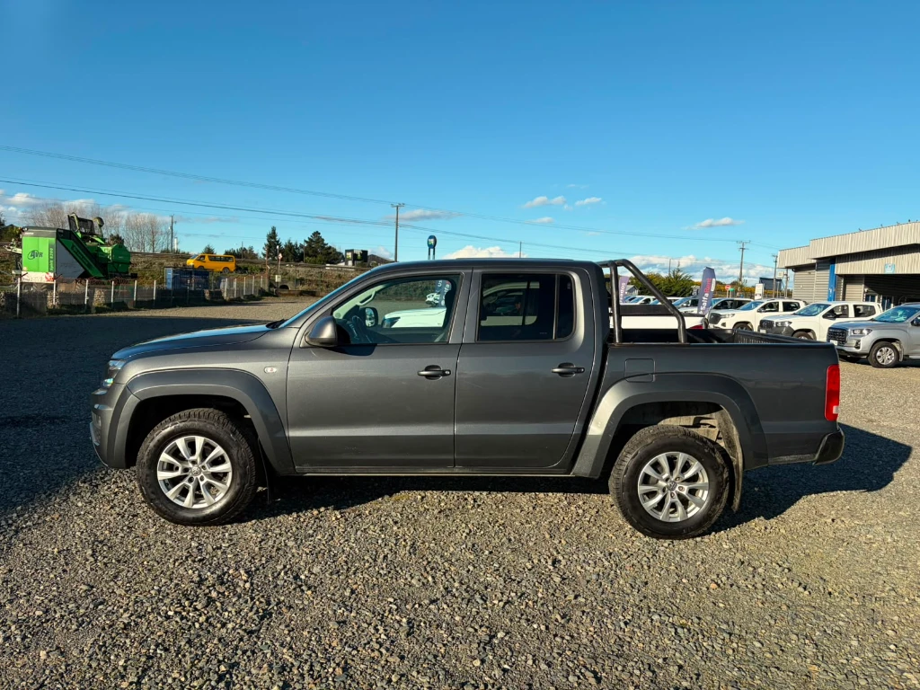 Volkswagen Amarok Dcab Tdi 4x4 Trendline 2.0 año 2023