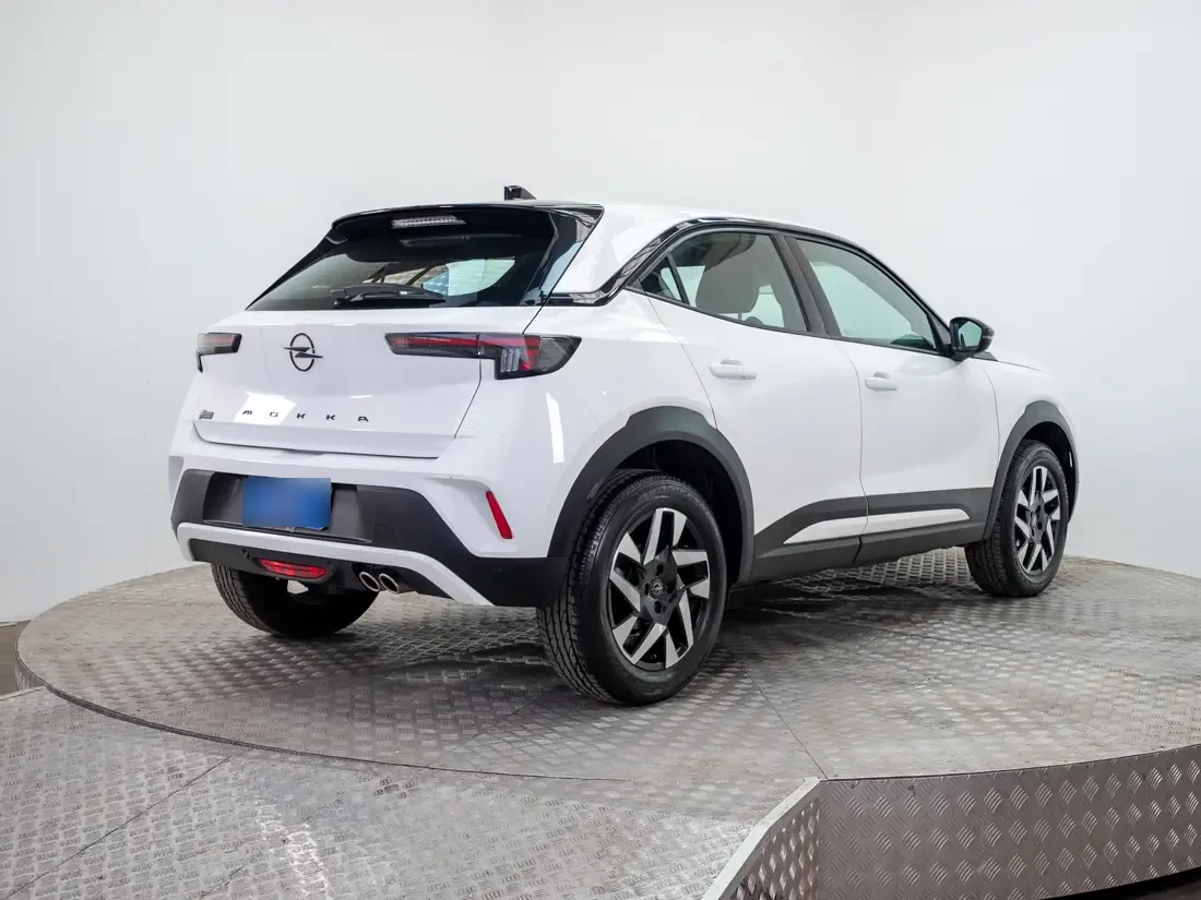 Opel Mokka Edition Gasolina 130 Hp At año 2026