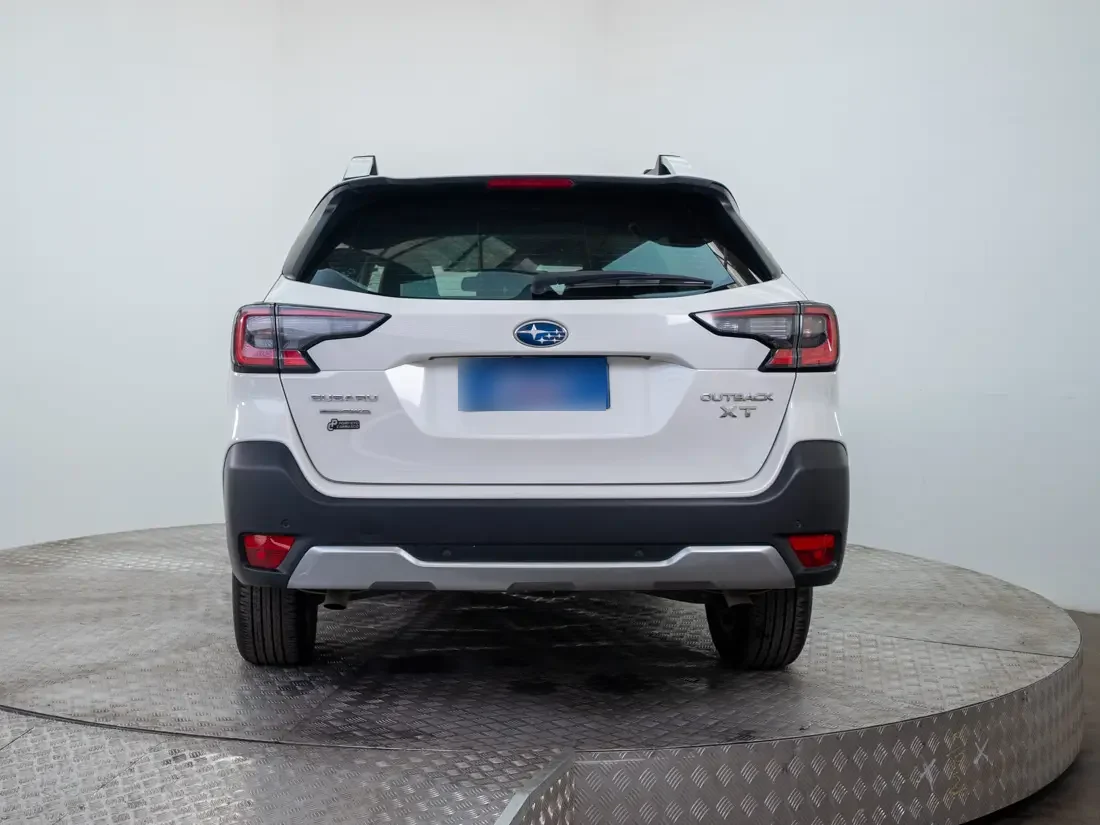 Subaru All New Outback 2.4 T Touring Gardx At 4x4 año 2025