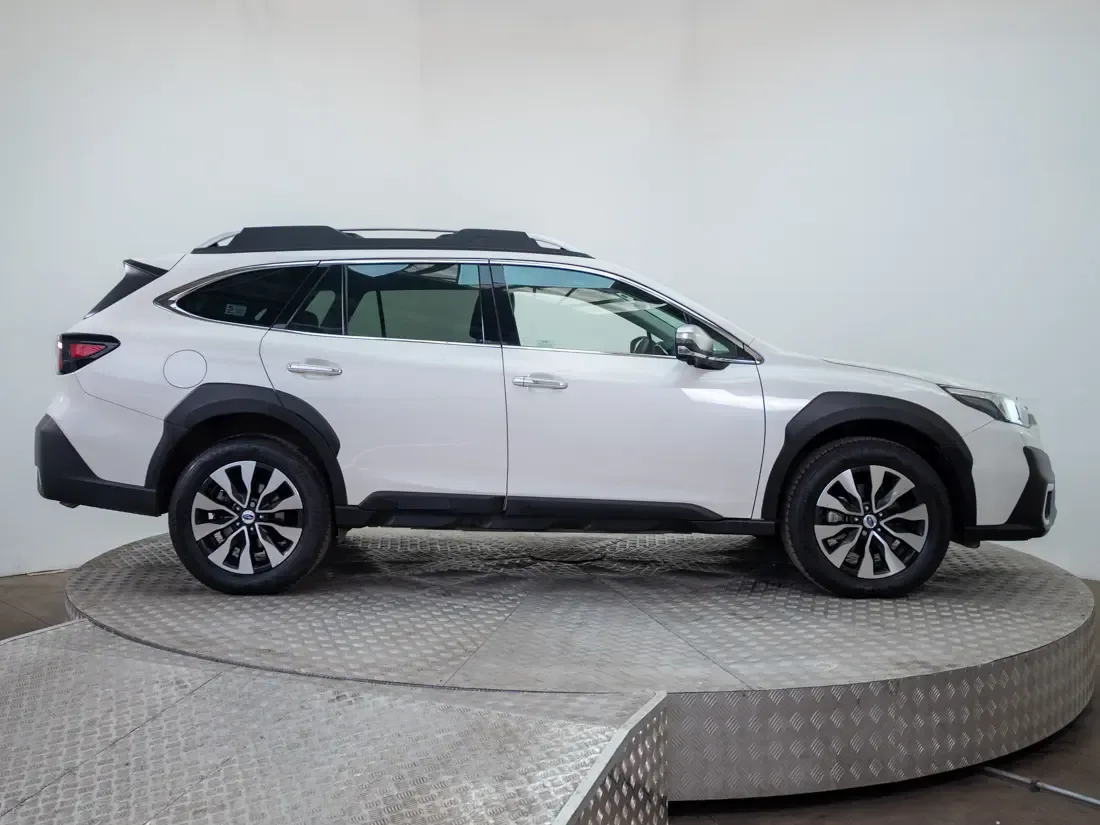 Subaru All New Outback 2.4 T Touring Gardx At 4x4 año 2025