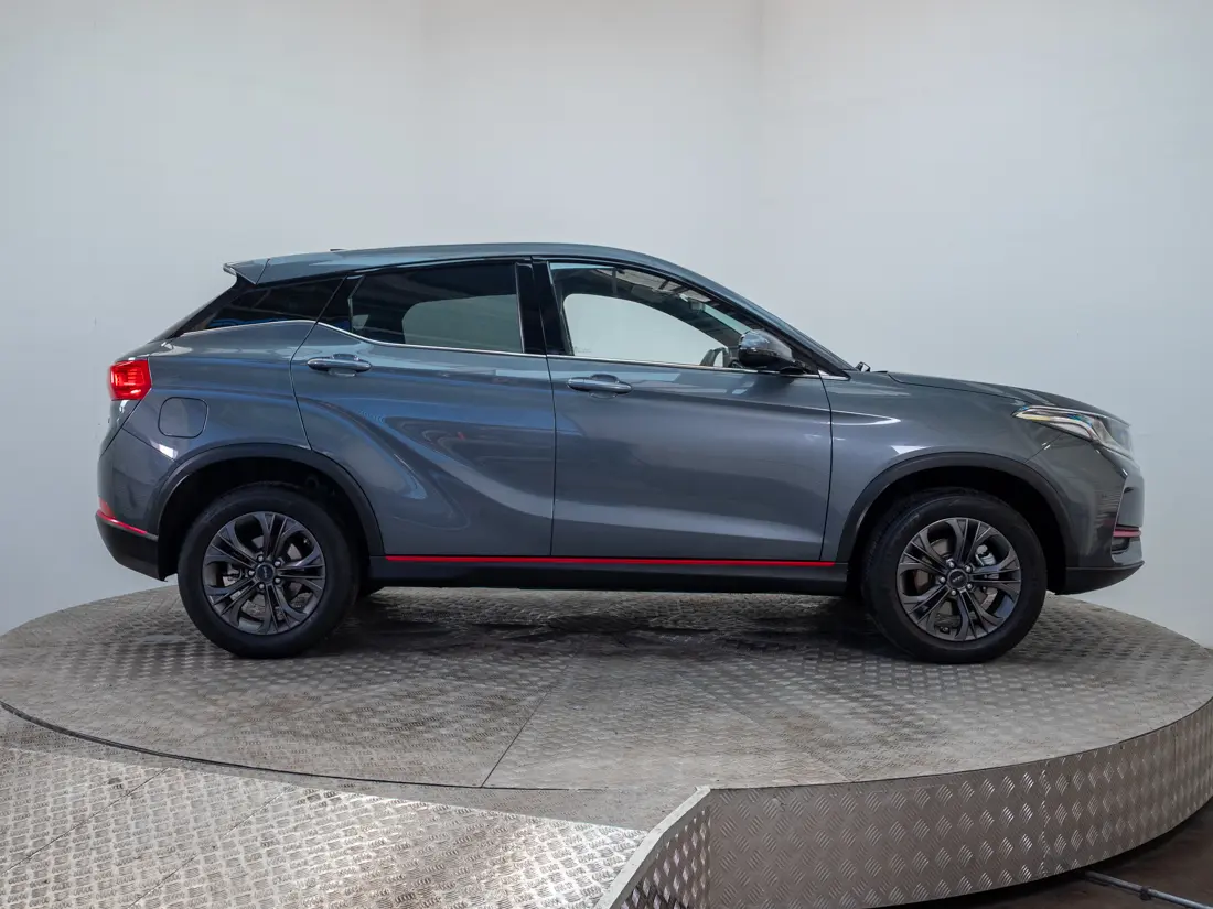 DFSK Suv 500 500 4x2 1.5 Mt año 2026